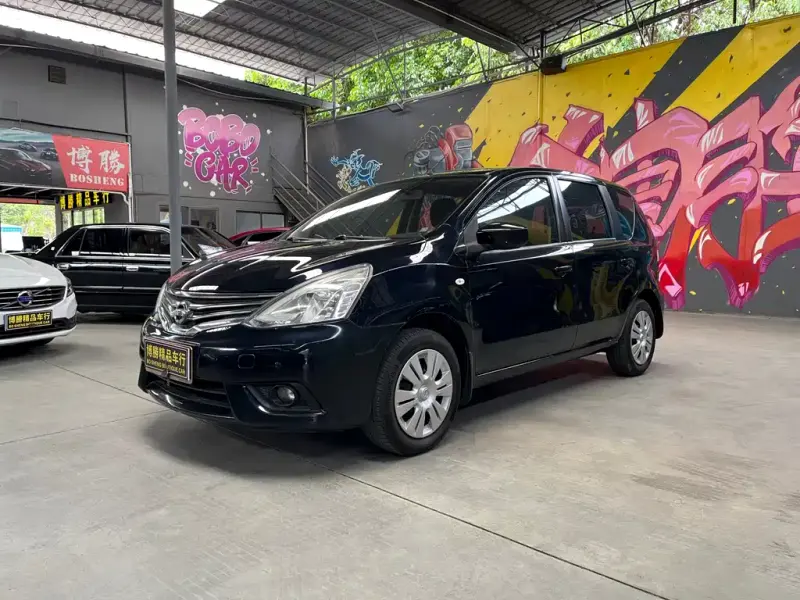 Nissan Livina, 2013