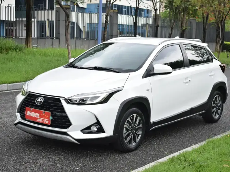 Toyota Yaris L Toyota Yaris L 2022 Supreme Dazzle X 1.5L CVT Luxury PLUS Edition, 2023 — фото 1