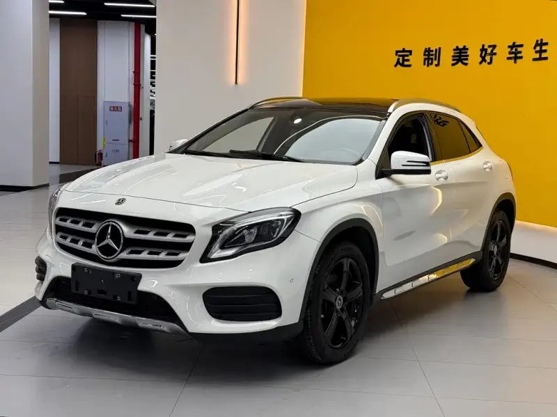 Mercedes-Benz GLA, 2019