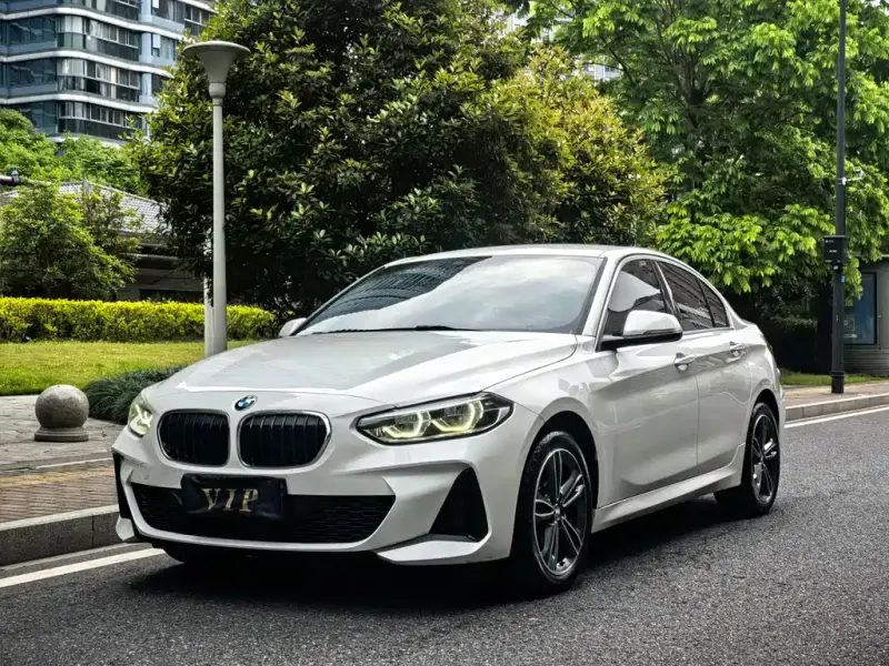 BMW 1 Series, 2021