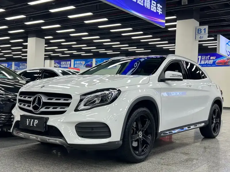 Mercedes-Benz GLA, 2019