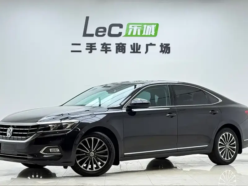 Volkswagen Passat, 2021