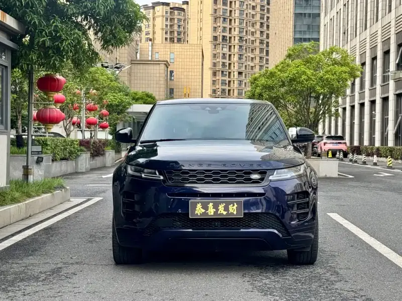 Land Rover Evoque, 2021 — фото 1