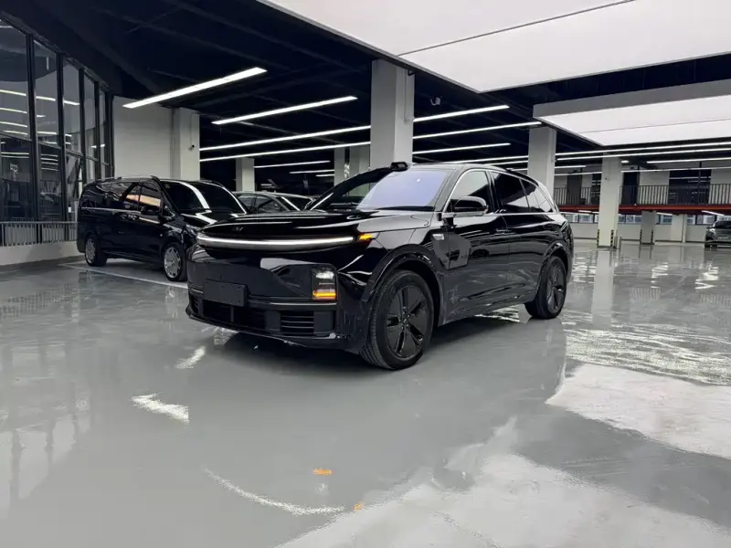 Li Auto Li L7, 2025