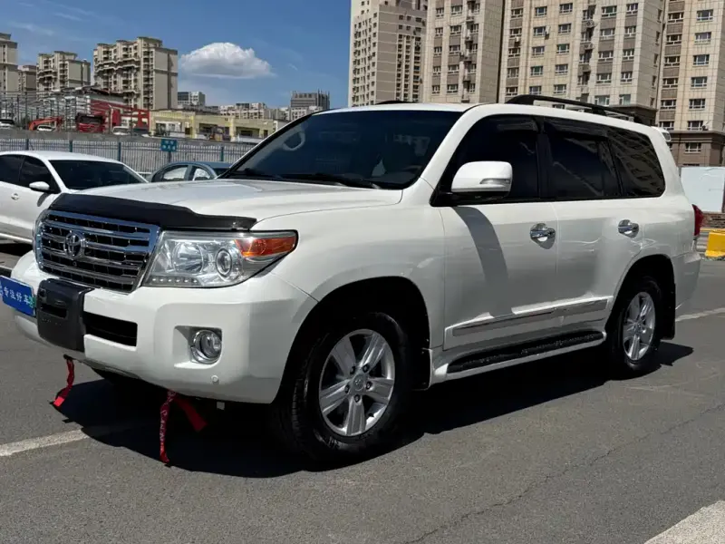 Toyota Land Cruiser, 2015