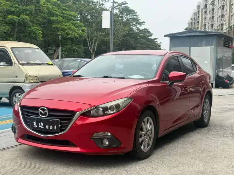 Mazda 3 Axela, 2016