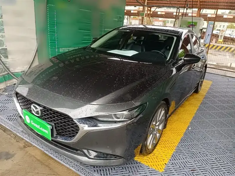 Mazda 3 Axela, 2020