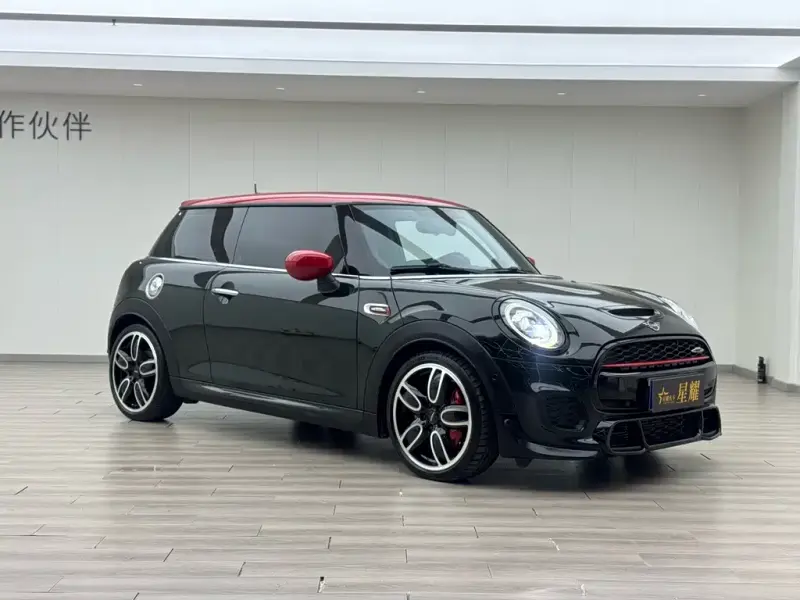 MINI JCW, 2020