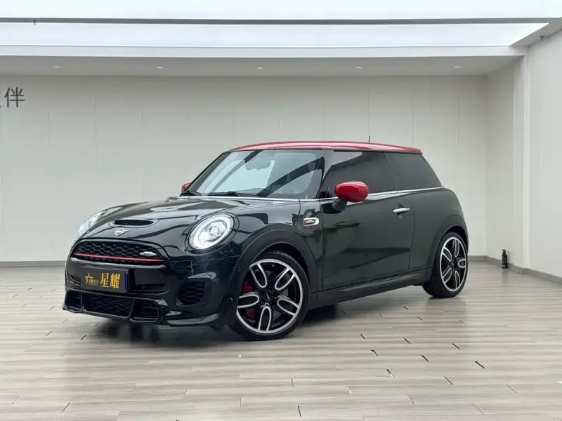 MINI JCW, 2020