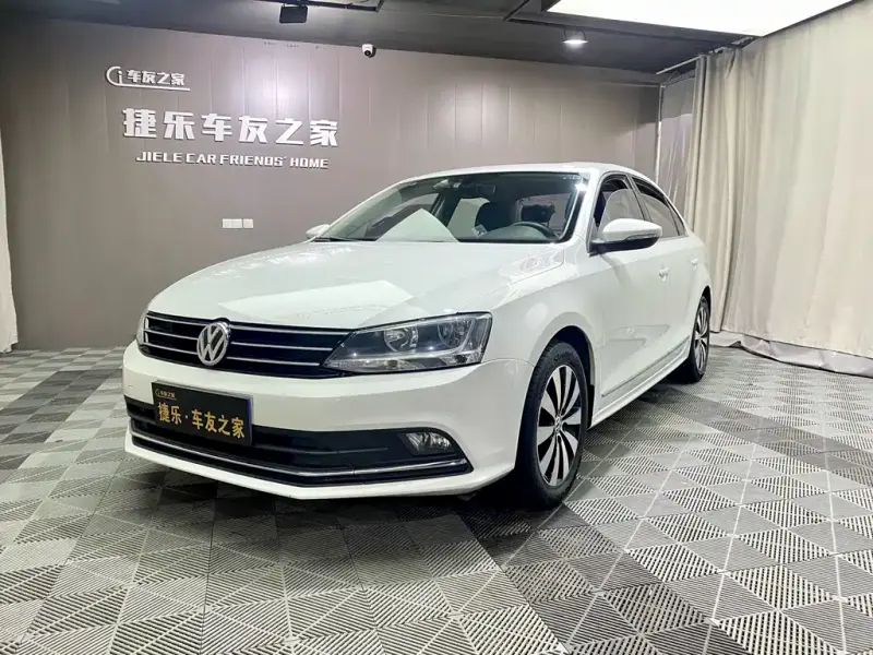 Volkswagen Sagitar, 2017