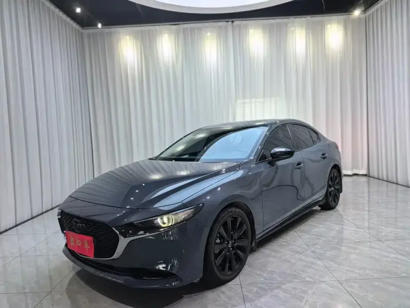 Mazda 3 Axela, 2022