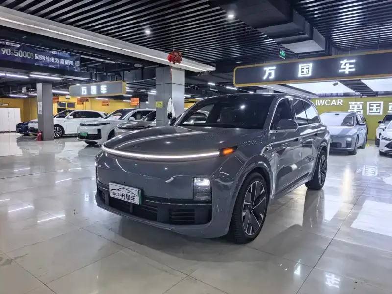 Li Auto Li L8, 2025
