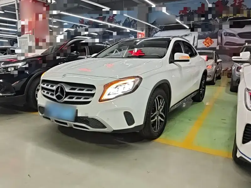 Mercedes-Benz GLA, 2018