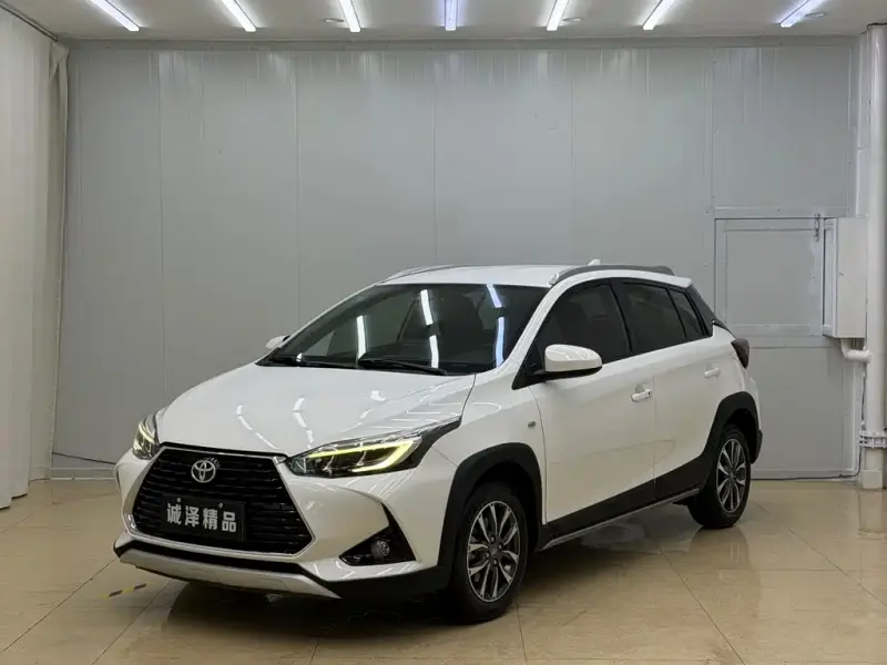 Toyota Yaris L, 2022