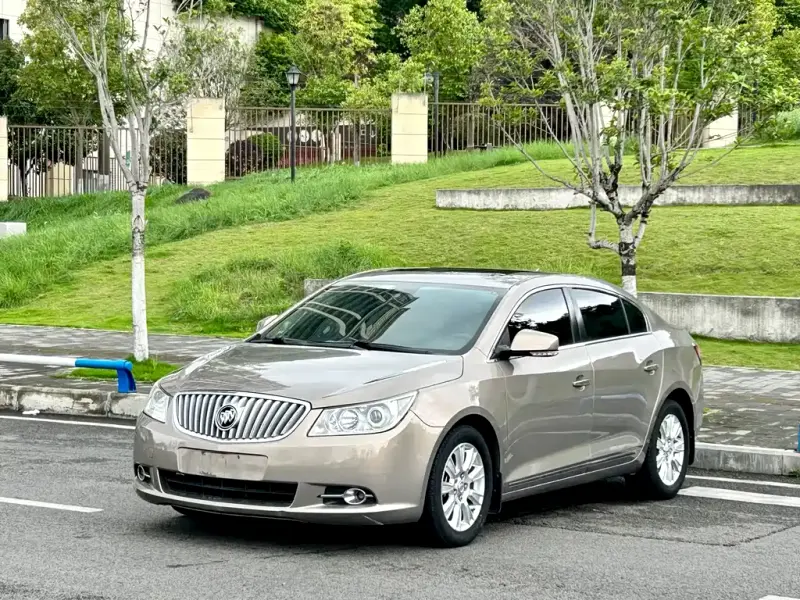 Buick LaCrosse, 2013