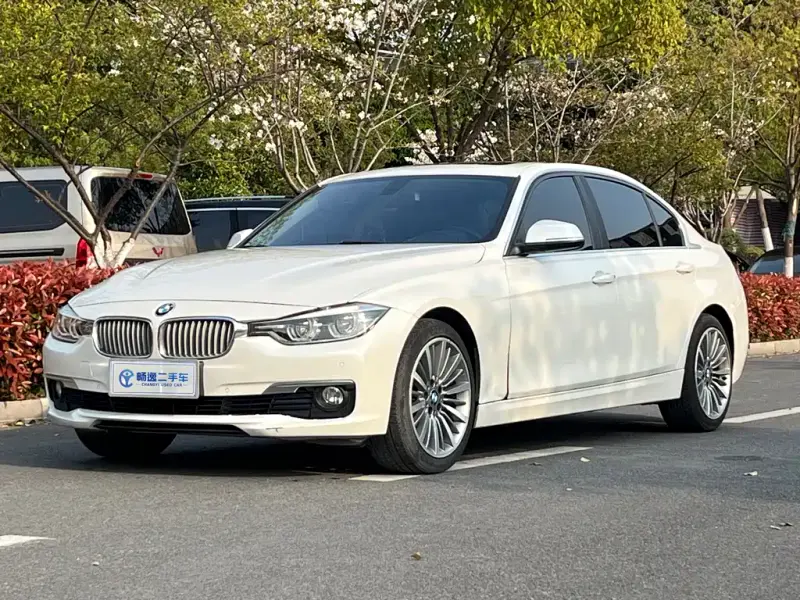 BMW 3 Series, 2019 — фото 1