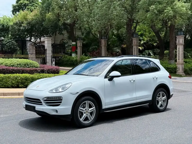 Porsche Cayenne, 2014
