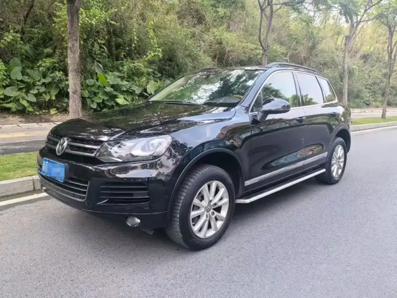 Volkswagen Touareg, 2015