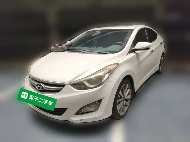 Hyundai Elantra Langdong, 2015