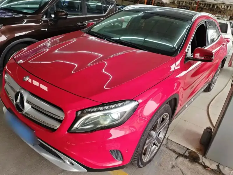 Mercedes-Benz GLA, 2015 — фото 1