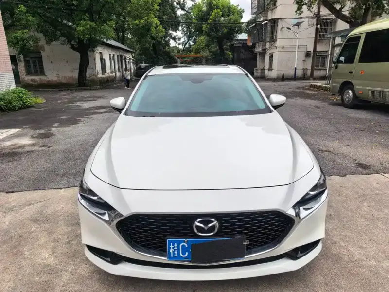 Mazda 3 Axela, 2023