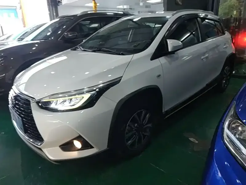 Toyota Yaris L, 2021