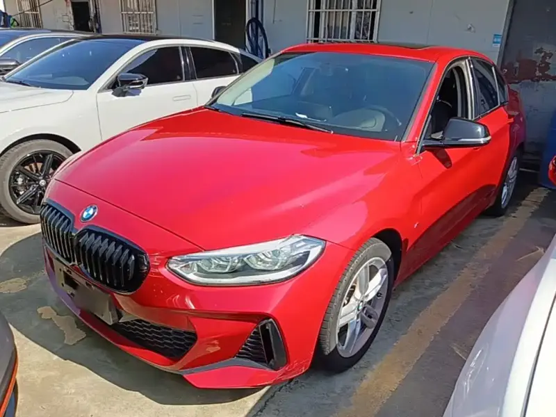 BMW 1 Series, 2021