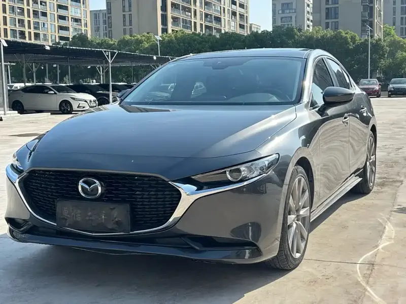Mazda 3 Axela, 2021