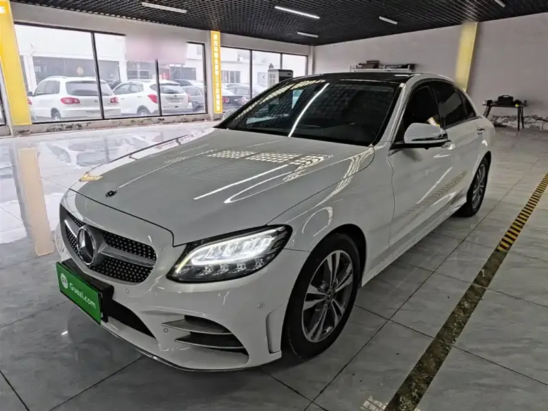 Mercedes-Benz C-Class, 2020
