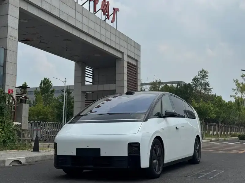 Li Auto Li MEGA, 2026