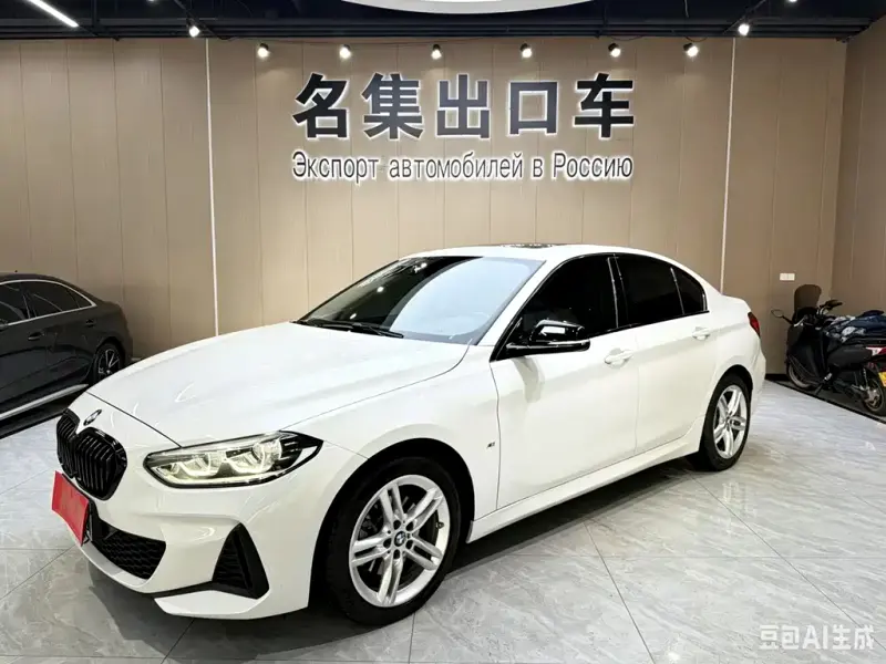 BMW 1 Series, 2021