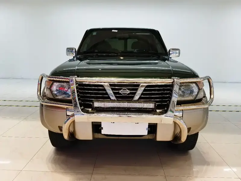 Nissan Patrol, 2002