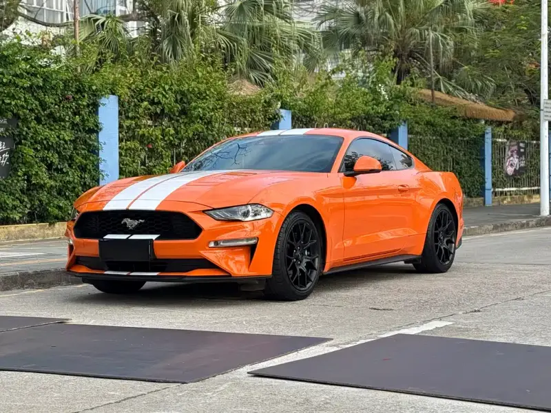 Ford Mustang, 2020