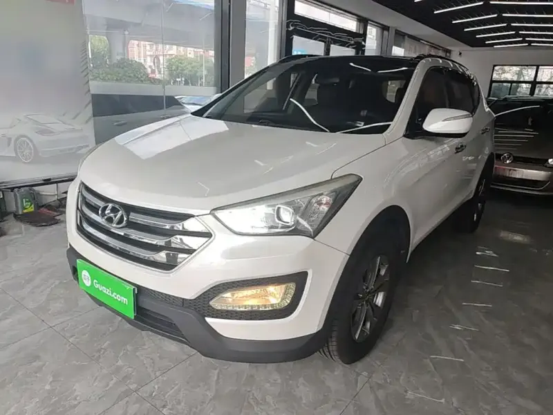 Hyundai Santa Fe, 2016