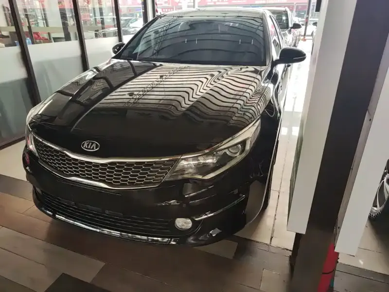 Kia K5, 2017