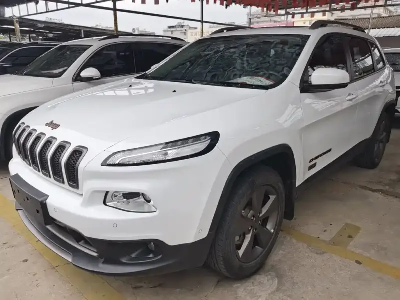 Jeep Cherokee, 2017