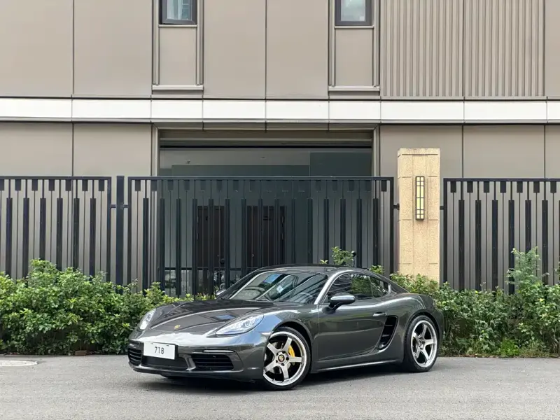 Porsche 718, 2018