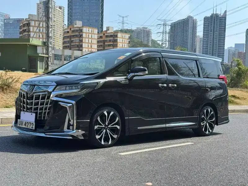 Toyota Alphard, 2026