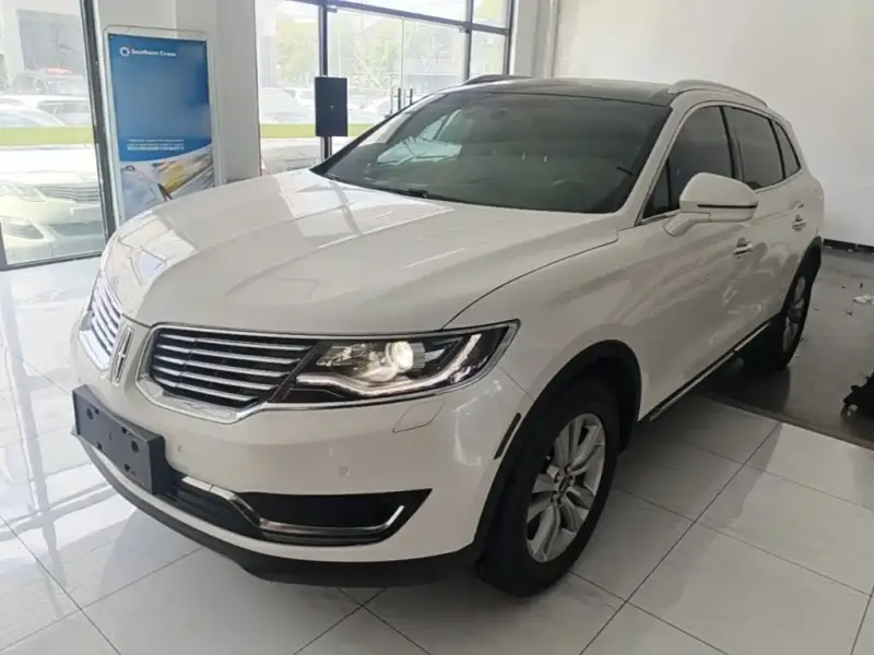 Lincoln MKX, 2017