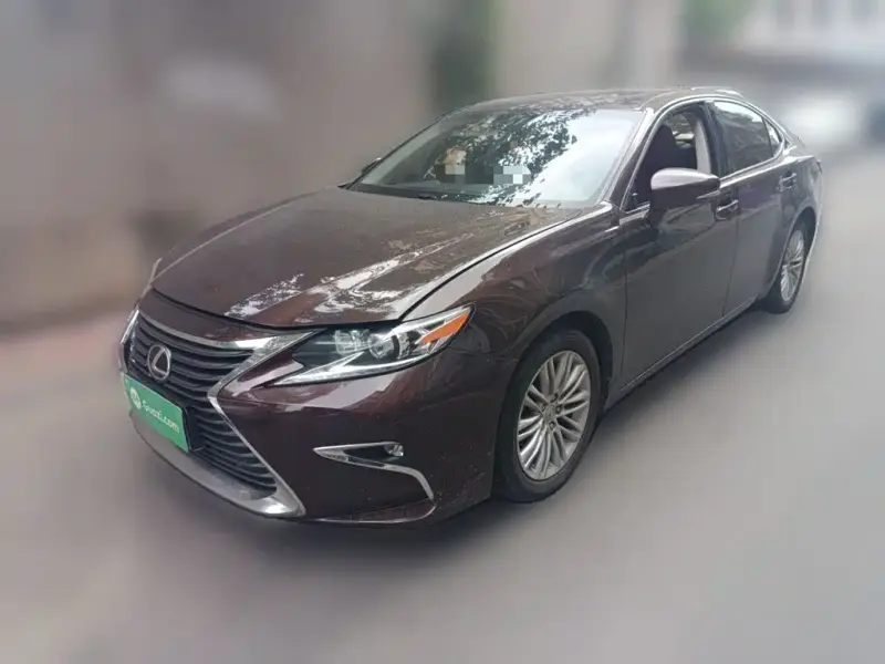 Lexus ES, 2017