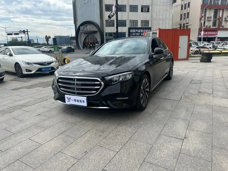 Mercedes-Benz E-Class, 2025