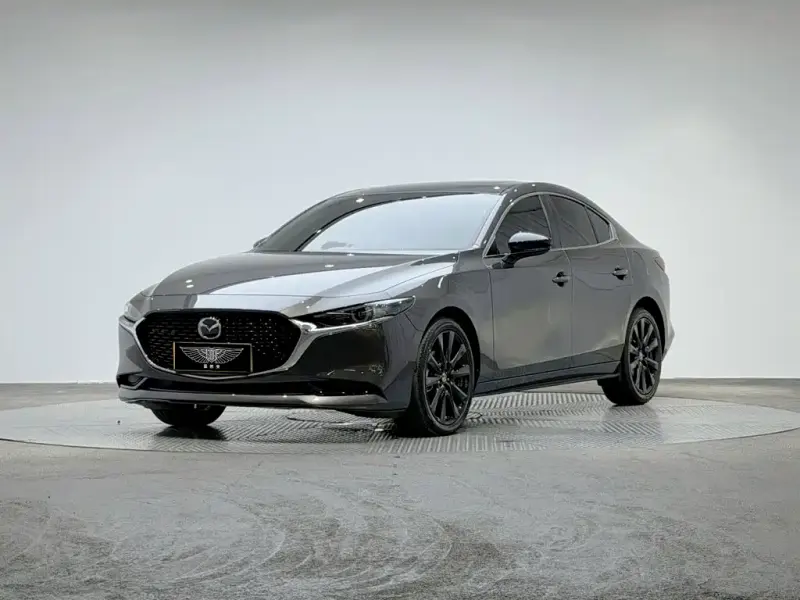 Mazda 3 Axela, 2024