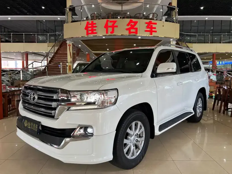 Toyota Land Cruiser, 2016