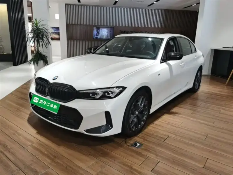 BMW 3 Series, 2024