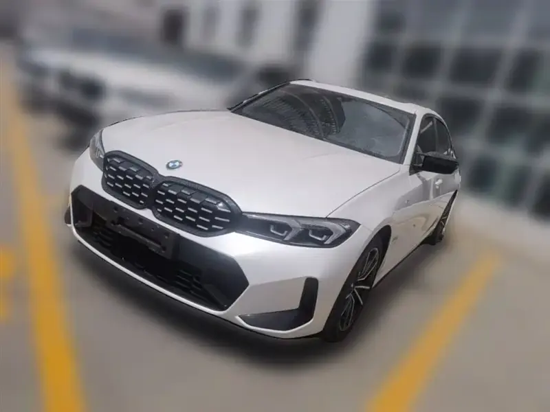 BMW 3 Series, 2023