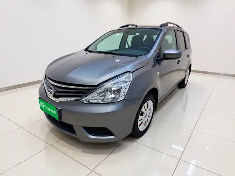 Nissan Livina, 2015