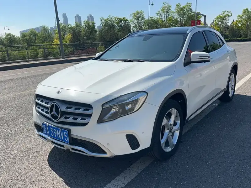 Mercedes-Benz GLA, 2018