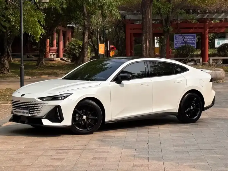 Changan UNI-V, 2022