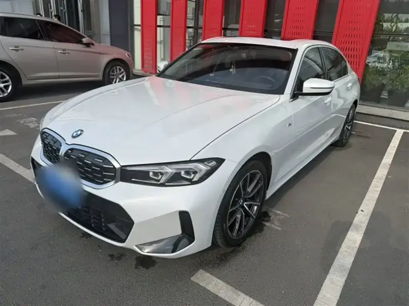 BMW 3 Series, 2024