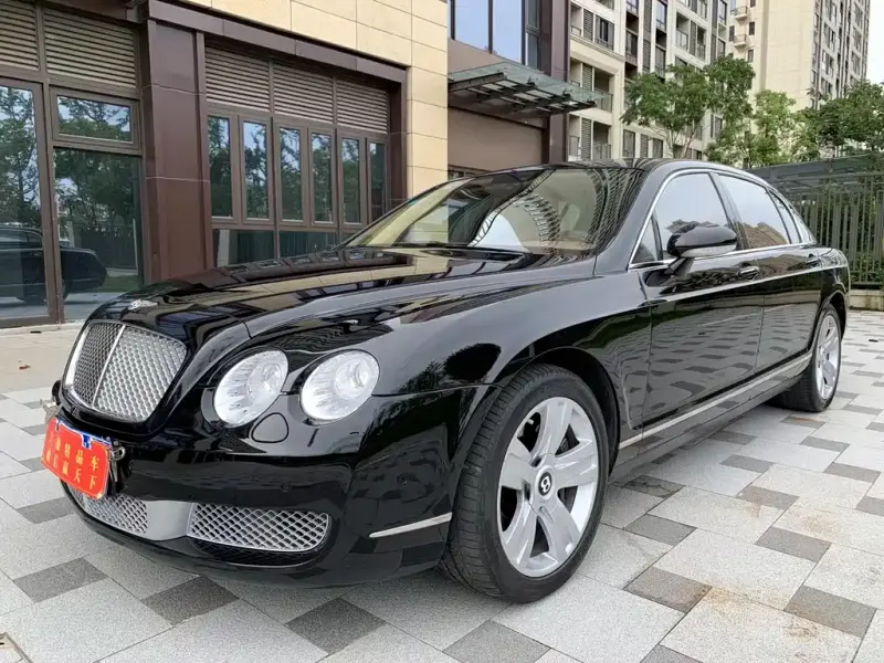 Bentley Flying Spur, 2008